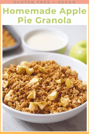 Apple Pie Homemade, Apple Pie Granola, Apple Cinnamon Granola, Apple Granola, Pie Homemade, Homemade Granola Recipe, Cinnamon Granola, Granola Recipe Homemade, Homemade Apple Pie