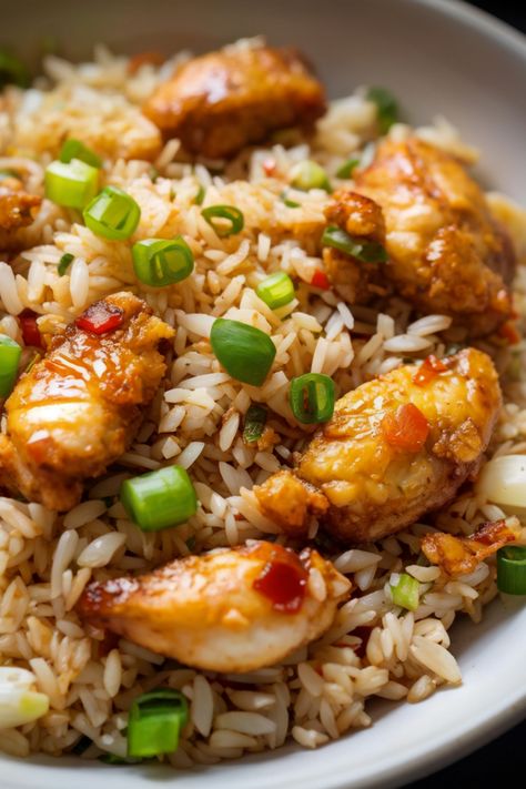 garlic chicken fried rice Chicken Bell Pepper Rice Recipes, Rice Bell Pepper Recipe, Chicken And Rice Stuffed Bell Peppers, Chicken Kung Pao, Chicken Rice Bell Pepper Onion, Garlic Crushed Red Pepper Chicken Stir Fry, Chinese Food Takeout, Kung Pao Sauce, Chicken Garlic