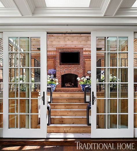 Giuliana & Bill Rancic’s Remodeled Brownstone in Chicago Pergola Hardware, Chicago Brownstone, Brownstone Homes, Chicago House, Giuliana Rancic, Celebrity Houses, Porch Patio, Outdoor Rooms, Traditional House