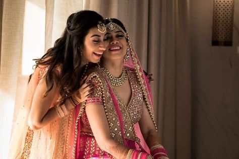 Sisters are your best friends, right?  #sisters #photography #wedding #siblings Wedding Looks Indian Sister, Wedding Looks Indian, Sister Wedding Pictures, Sisters Photography, Bridesmaid Poses, Bride Indian, Bridesmaid Photoshoot, Sisters Photoshoot Poses, Indian Wedding Poses