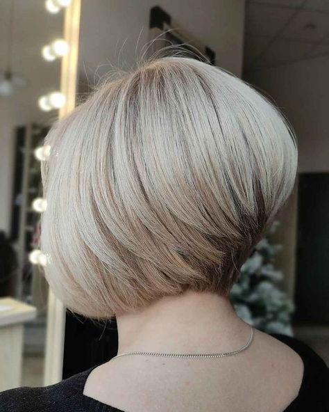 Are you in the mood for wonderful high-stacked inverted bobs for your next hairdo? We have put together 16 photos of high-stacked inverted bobs on our page! An awesome look is this stacked wedge bob haircut. Scroll through our page and look at more pictures! Check out our page to see more. // Photo Credit: @ara_stelmashuk on Instagram Stacked Bob Haircuts, Inverted Bob Haircuts, Stacked Haircuts, Angled Bob Hairstyles, Platinum Blonde Hair Color, Blonde Locks, Stacked Bob Hairstyles, Stacked Hair, Stacked Bob