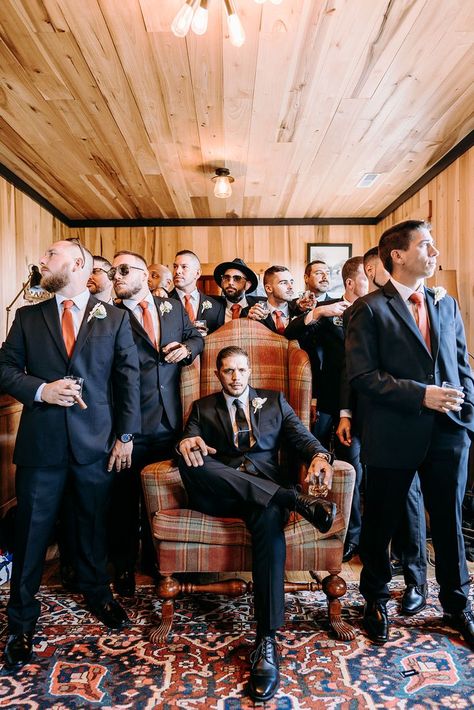 wedding black suit groomsman photos Rust Wedding Groom, Black And Rust Wedding, Groomsmen Black Suit, Wedding Black Suit, Groomsman Photos, Terracota Wedding, Groomsmen Black, Rust Wedding, Groomsmen Photos