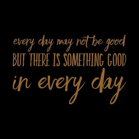 Every Day Quotes, Words Typography, Gold Quotes, Good Morning Flowers Quotes, Motivational Quotes Wallpaper, Black Quotes, Logo New, Free Day, Day Quotes