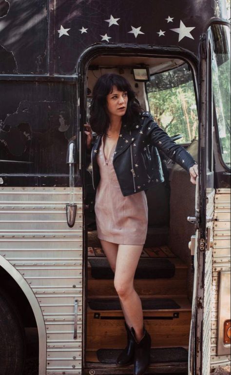 Nikki Lane in Understated Leather Star Studded Mercy Crop Punk Girl Aesthetic, Nikki Lane, Dark Outfits, Punk Girl, 70s Fashion, Fashion Face, Beautiful Woman, Outfits Aesthetic, Western Wear