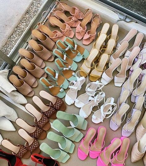 Aimee Song, Trending Sandals, Aesthetic Shoes, Walking Boots, Shoe Closet, Designer Sandals, Spring Shoes, Strappy Sandals, Shoe Game