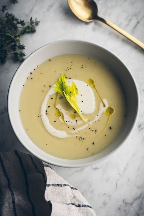 Celeriac Soup Recipes, Vichyssoise Recipe, Celeriac Soup, French Soup, Leek Recipes, Potato Leek Soup, Leek Soup, Best Comfort Food, Macaroni Cheese