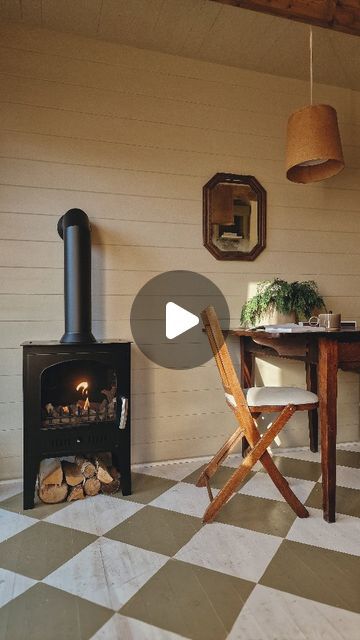 Anita Russell on Instagram: "AD I always have questions about how I heat my garden studio and up until now I haven't. I've been searching for the perfect solution, and the Abingdon BioethanolStove from @biofires has been a game changer for this space!

Have you ever heard of or thought of getting a Bioethanol fireplace?

Bioethanol fireplace benefits:
-real flames
-no chimney or flue needed
-no smoke or toxic fumes
-no installation needed
-easy to use
-eco-friendly bio ethanol fuel: made from food waste
-virtual online appointments possible
-showroom in Kensington
-own design
-virtually odourless
-best alternative for electric fire
-no maintenance needed
-no mess
-100% heat efficient

If you use the code ARFF on any order over £500 you'll receive a winter pack of fuel (18 x 1l bottles) wor Bio Ethanol Fireplace Ideas, Bioethanol Stove, Biofuel Fireplace, Fireplace Installation, Ethanol Fireplace, Bioethanol Fireplace, Electric Fire, Real Flame, Electric Fires