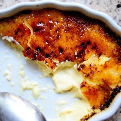 Creme Brulee Recept, The Pioneer Woman Cooks, Cream Brulee, Pioneer Women Cooks, Brulee Recipe, Creme Brulee Recipe, Pioneer Woman Recipes, Cooking Guide, The Pioneer Woman