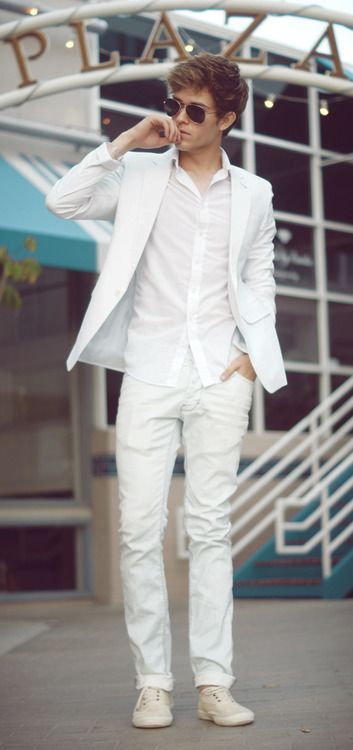 15 Ideal White Party Outfit Ideas for Men for Handsome Look White Outfits For Boys, Cool Outfits For Teenage Guys, All White Mens Outfit, Outfits For Teenage Guys, All White Party Outfits, White Outfit For Men, White Party Outfit, Outfit Elegantes, White Shirt Outfits