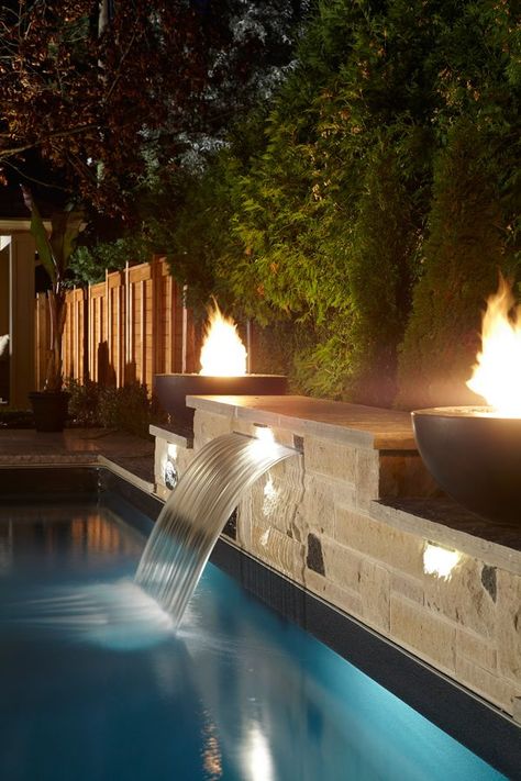 Ideas De Piscina, Swimming Pool Waterfall, Rectangle Pool, Dream Backyard Pool, Pools Backyard Inground, Pool Water Features, Pool Remodel, Pool Landscape Design, Diy Swimming Pool