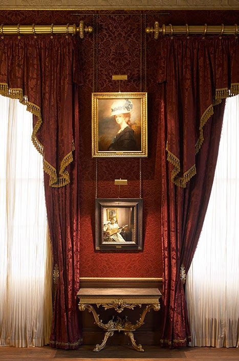 Kenwood House, Hampstead, London....the drapes, the lighting, the picture: Victorian Curtains, Kenwood House, Hampstead London, Victorian Home Interior, Victorian Home Decor, Victorian Interior, Bohemian Curtains, Victorian Interiors, Victorian Furniture