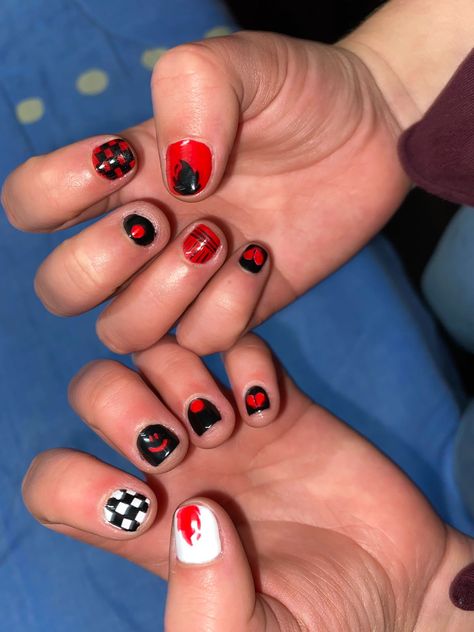 Red And Black Nails Men, Mens Nails Painted, Nails Hombres, Boy Nails, Men Hands, Minimal Nails Art, Mens Nails, Retro Nails, Red Nail Art