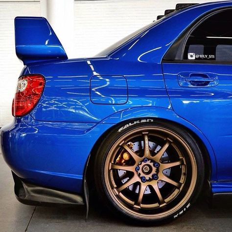 Sooo in love. Subaru wrx sti Jdm Subaru, Slammed Cars, Super Images, Subaru Cars, Import Cars, Tuner Cars, Japan Cars, Subaru Legacy, Rally Car