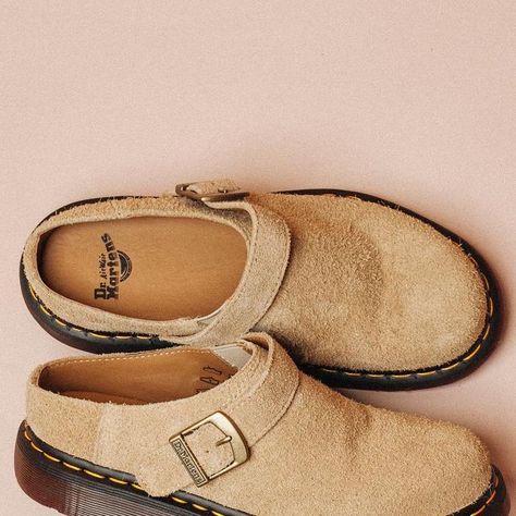 Doc Marten Slip On Boots, Dr Martens Isham Mules, Doc Martens Slip On, Dr Martens Mules, Docs Shoes, Doc Marten Shoes, Mules Outfit, Fancy Shoes, Slip On Boots