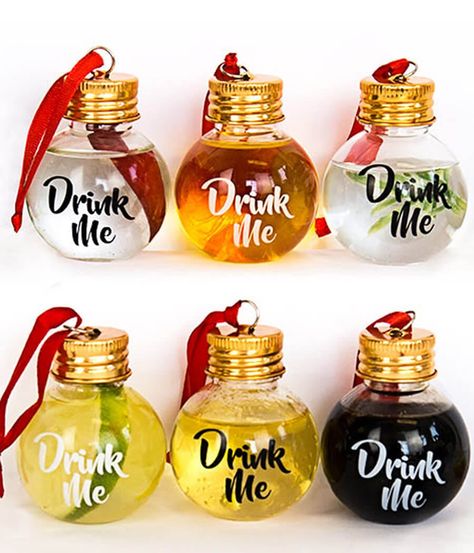 Celebrate the holidays with a tasty twist - Festive Booze Balls. Fill each of our special baubles with your favorite holiday spirit, hang them up, wait for your guests to arrive, and watch their faces light up when they see your decorations! Your guests will love these boozy ornaments. Yum! Ornament Exchange, Festive Drinks, Glass Bauble, Favor Ideas, Old Christmas, Drink Me, 3d Christmas, Christmas Drinks, Xmas Party