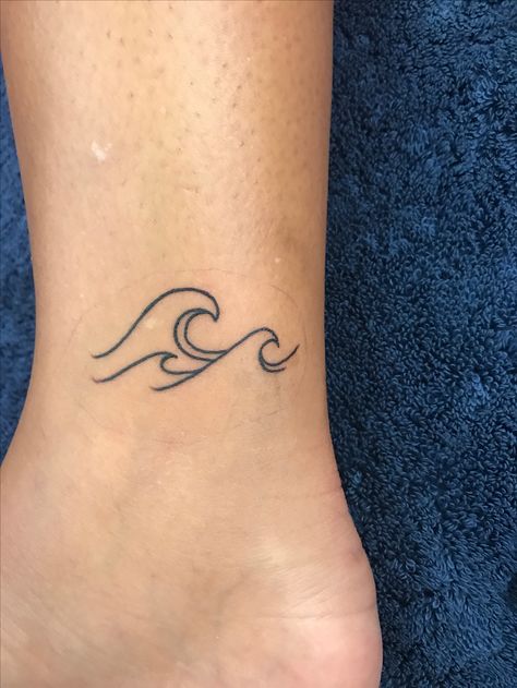 Wave black outline tattoo 3 Waves Tattoo, Wave Outline Tattoo, 3 Wave Tattoo, Black Wave Tattoo, Tattoo Waves Ocean, Sea Wave Tattoo, Ocean Waves Tattoo, Tattoos Wave, Wave Outline