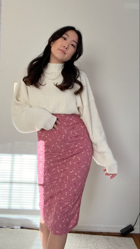 Body Con Dress Outfit Winter, Pink Sweater Dress Outfit, High Neck Sweater Outfit, Dress With Sweater Over It, Sweater Dress Outfit Winter, Cropped Sweater Outfit, Pink Sweater Outfit, Floral Dress Winter, Sweater Over Dress