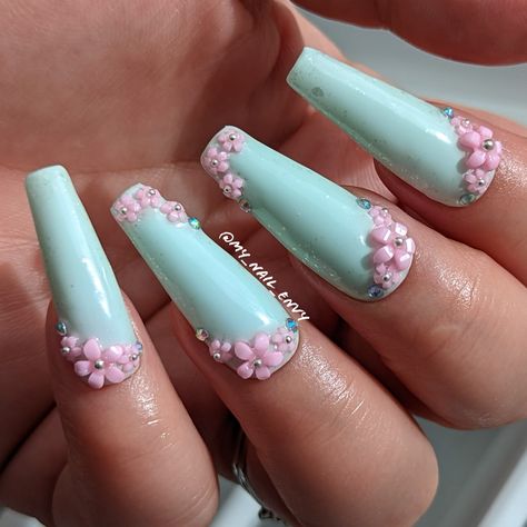 #nailart #nailstagram #instanails #notd #nails #manicure #nailsoftheday #nailsofinstagram #nailspafeature #nailitdaily #nailspiration #cutenails #nailedit #naildesigns #naildesign #nailsit #nailpromote #nailporn #nailswag #nailartist #nailtrend #trendingnails #nailsonfleek #nailfie #mint #pink #flower #spring #summer Pink And Mint Nails, Pink Flower Nails, Mint Green Nails, Light Teal Color, Mint Nails, Nails Manicure, Light Teal, Nail Spa, Flower Nails