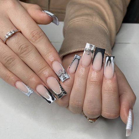 @Ldnnailbar on insta 🫶🏽 Birthday Inspired Nails Short, Playboi Carti Nails, Black And White Short Nails, Nail Inspo Y2k, White Short Nails, Nails Summer Nails, Small Nails, Long Acrylic Nail Designs, Punk Nails