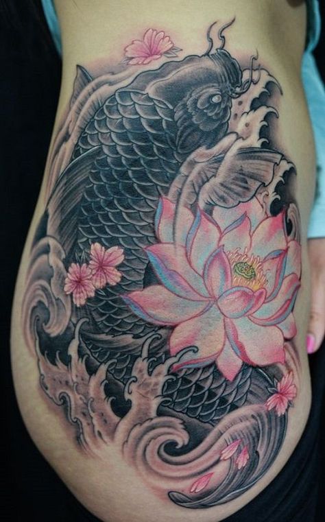 Coy Fish Tattoos, Japanese Koi Fish Tattoo, Tattoo Perna, Tato Ikan Koi, Backpiece Tattoo, Koi Tattoo Design, Lotus Flower Tattoo Design, Ikan Koi, Tattoo Henna