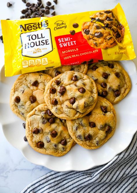 The Nestle Toll House Chocolate Chip Cookie Recipe. How to make the original Toll House chocolate chip cookie recipe on the bag. Tips for making the best Toll house chocolate chip cookies. Original Nestle Toll House Cookie Recipe, Choclate Chip Cookie Recipe, Nestle Chocolate Chip Cookie Recipe, Toll House Chocolate Chip Cookies, Nestle Tollhouse Chocolate Chip Cookies, Nestle Chocolate Chip Cookies, Choc Chip Cookie Recipe, Nestle Toll House Cookies, Tollhouse Chocolate Chip Cookies