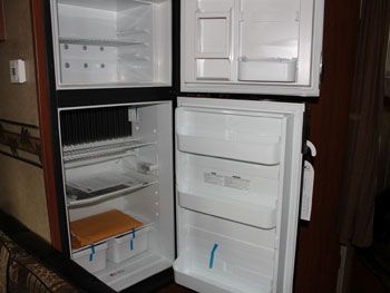 Your RV Fridge, How it works and How to maintain it. Cleaning Rv, Rv Camping Hacks, Refrigerator Makeover, Rv Fridge, Rv Refrigerator, Do Your Homework, Trailer Life, Rv Renovations, Rv Storage