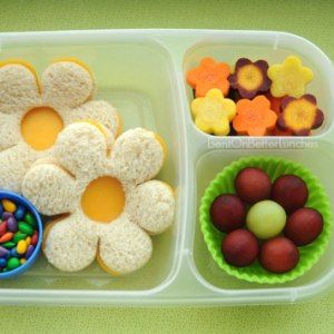 Bento Lunch Box Ideas, Lunch Box Ideas For Kids, Easy Bento, Box Ideas For Kids, Fun Kid Lunch, Fun School Lunches, Kotak Bento, Kids Lunch Box Meals, Bento Box Lunch For Kids