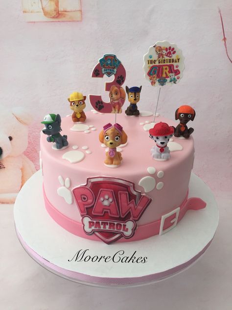 Paw Patrol Easy Cake, Paw Patrol Cake Pink, Easy Paw Patrol Cake, Paw Patrol Torte, Pink Paw Patrol, Paw Patrol Cake, Pink Paws, Patrol Party, Cake Inspo