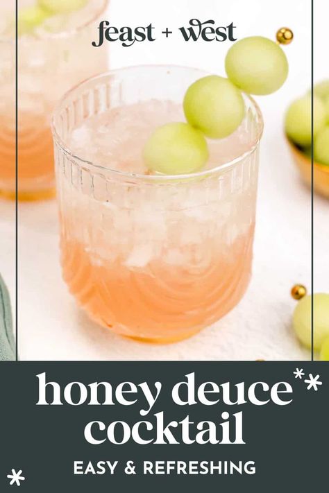 With vodka, lemonade, raspberry liqueur and honeydew melon, the US Open's Honey Deuce cocktail is the ideal drink for summer celebrations. Us Open Cocktail, Us Open Drink, Us Open Honey Deuce, Honey Deuce Cocktail Recipe, Cocktail Competition Ideas, End Of Summer Cocktails, Honey Deuce Cocktail, Honeydew Drink, Melon Ball Drink