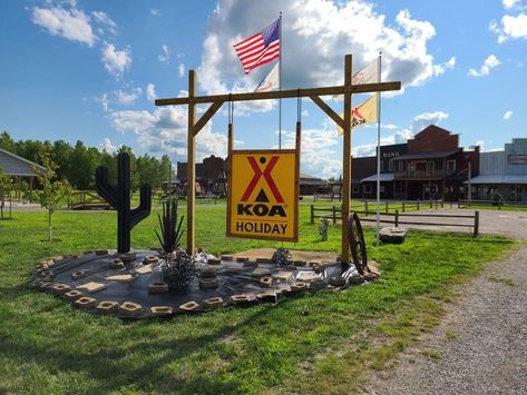 Even More New KOA Campgrounds To Visit in 2020 | KOA Camping Blog Koa Camping, Zero Entry Pool, Koa Campgrounds, Franklin Park Conservatory, Rv Resorts, Rv Campsite, Motorcycle Events, Amish Community, Miniature Golf Course