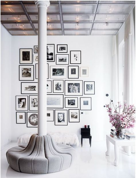 gallery wall insp Nyc Loft, Style At Home, A Living Room, Home Fashion, Design Interior, Interior Inspiration, The Wall, Interior Architecture, Interior And Exterior