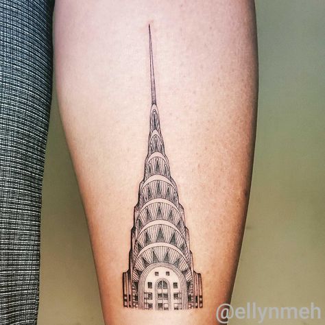 I know the lines eventually won't be as sharp when it ages but I'm enjoying this piece as much as I can right now. Chrysler Building by Jason Lu of Blindreason NYC Chrysler Building Tattoo, Nyc Tattoo Ideas, Hills Tattoo, Tattoo New York, Building Tattoo, Tiny Tats, Tattoo New, Fun Tattoos, Ipad Drawing