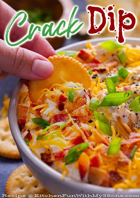 Made with sour cream, ranch seasoning, bacon, and cheddar cheese, this Crack Dip recipe is absolutely irresistible. Ready in just 5 minutes with 5 ingredients, this savory dip is a guaranteed hit at your next party. #partyrecipes #diprecipes #savorydips 3 Ingredient Dip, Leftover Sour Cream, Sour Cream Dip Recipes, Healthy Sour Cream, Bacon Ranch Dip, Football Party Foods, Sour Cream Dip, Betty Crocker Recipes, Football Party Food