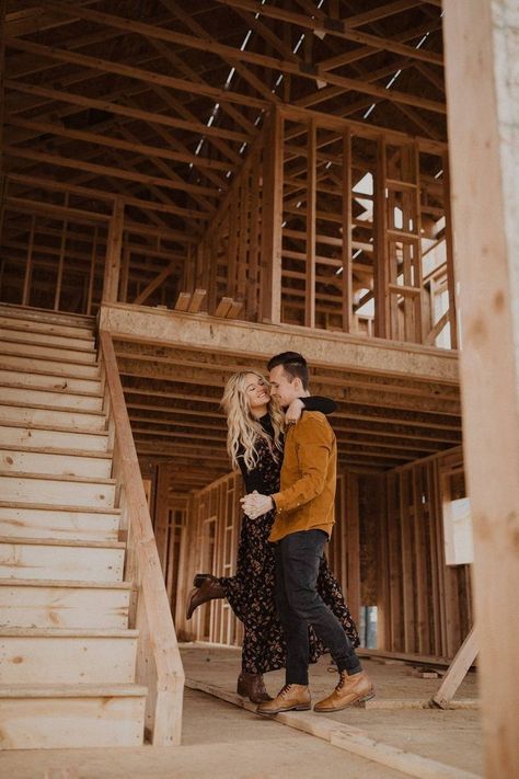 First House Pictures Couples, Building A House Ideas, First Home Pictures, Fall Photoshoot Family, Shooting House, Birds House, Utah Homes, Buying First Home, House Frame