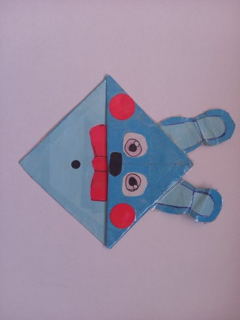 Bookmark FNAF bonbon Fnaf Bookmark, Fnaf Diy Crafts, Bonbon Fnaf, Pp Overlay, Pixel Art Fnaf, Pop Up Diy, Fnaf Images, Art Fnaf, Fnaf Crafts