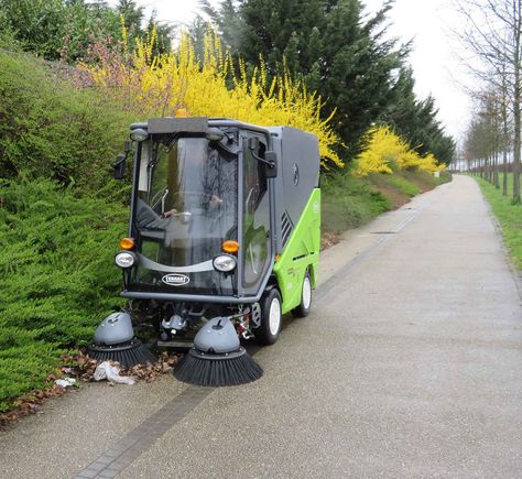 636 Green Machines Compact Air Sweeper alt 2 Urban Forest Design, Rc Construction Equipment, Solar Charging Station, Street Sweeper, Electric Cargo Bike, Road Sweeper, Dream Mansion, Parc D'attraction, 3d Modelle