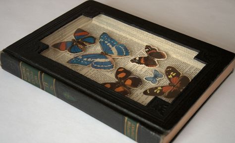 Old Book Crafts, Upcycle Books, Book Projects, Old Book, E Reader, Shadow Boxes, Altered Books, Old Books, Box Art