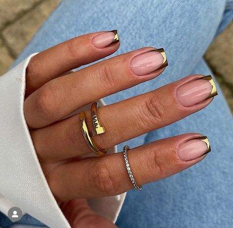 Gold Tip Nails, Summer Nail Inspiration, Gold Chrome Nails, Builder Gel Nails, Minimal Nails, Work Nails, Classy Acrylic Nails, Nagel Inspo, Neutral Nails