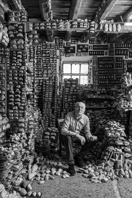 Luigi Lineri, the River Stone Collector Who Has Built His Vast Collection Over the Last 50 YearsLuigi Lineri, the River Stone Collector Who Has Built His Vast Collection Over the Last 50 Years Popular Paintings, The Royal Tenenbaums, Environmental Portraits, Verona Italy, River Stones, Found Art, Photography Accessories, Rock Collection, Northern Italy