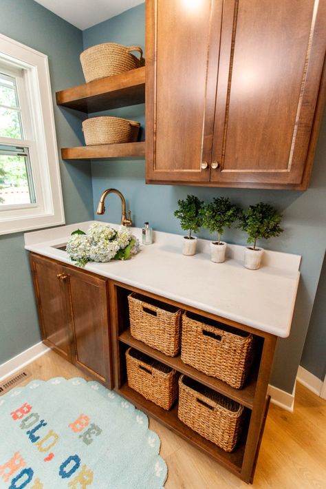 Laundry Room With Brown Cabinets, Stained Laundry Room Cabinets, Stained Wood Laundry Room Cabinets, Cherry Cabinet Laundry Room, Laundry Room Oak Cabinets, Laundry Room With Oak Cabinets, Laundry Room Brown Cabinets, Laundry Room Wood Cabinets, Brown Laundry Room