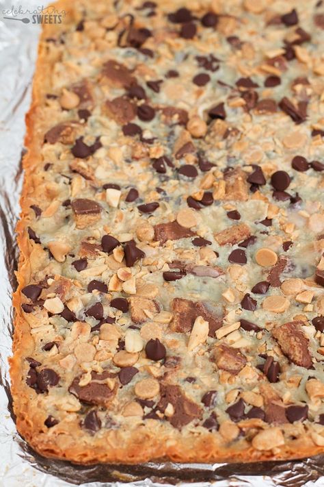 Peanut Butter Cookie Crust, Butter Cookie Crust, Salted Peanuts, Magic Cookie Bars, Cake Cooking, Cinnamon Cake, Sweet Bar, Dessert Bar Recipe, Cookie Bar