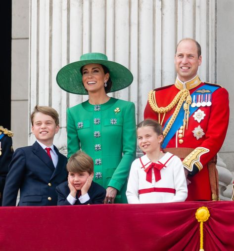 Principe William Y Kate, Prince William Et Kate, Carole Middleton, Old Prince, Trooping The Colour, Photos Of Prince, Wales Family, Prince Louis, Septième Art