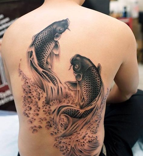 Fish back tattoo - 100 Awesome Back Tattoo Ideas  <3 <3 Pez Koi Tattoo, Tato 3d, Carp Tattoo, Koi Tattoo Design, Tier Tattoo, Muster Tattoos, Koi Tattoo, Koi Fish Tattoo, Back Tattoos For Guys