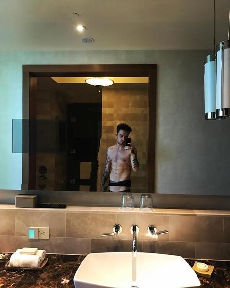 Hot Celeb Men Who Bared (Almost) All on Instagram | PEOPLE.com