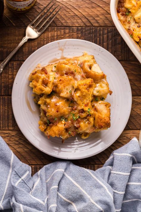 Chicken and Waffles Casserole - Kitchen Divas Chicken And Waffles Casserole, Chicken And Waffle Casserole, Waffle Casserole, Fried Chicken Waffles, Caserole Recipes, Casserole Kitchen, Hot Honey Chicken, Cottage Recipes, Weekend Recipes