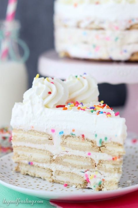 Fruity Pebble Cheesecake, Funfetti Oreo, Beyond Frosting, Oreo Cake Pops, Soul Photo, Retro Desserts, Icebox Cake Recipes, Vanilla Cake Mixes, Cake Layers