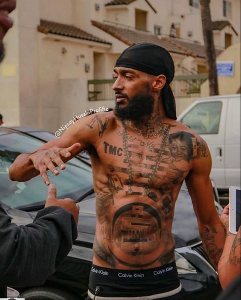 🔥 🔥🥰🥰💙🏁 Nipsey Hussle Wallpaper Iphone, Nipsey Hussle Wallpaper, Boom Bap, Chest Piece Tattoos, Nipsey Hussle, Black Men Fashion Swag, Leg Tattoo Men, Jhene Aiko, My Money