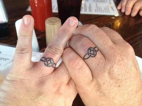 Celtic symbol Serch Bythol.  Everlasting love.  Matching tattoos with my husband on ring finger. Celtic Everlasting Love Tattoo, Bythol Symbol Tattoo, Celtic Finger Tattoo, Serch Bythol Tattoo, Celtic Ring Tattoo, Celtic Love Symbols, Wedding Ring Finger Tattoos, Wedding Band Tattoo, Love Symbol Tattoos