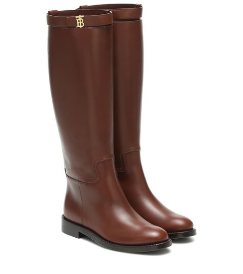 Burberry - Leather knee-high boots | Mytheresa Burberry Boots, Rainy Fall, Ugg Classic Tall, Winter Fashion Outfits Casual, Trending Boots, Burberry Shoes, Moon Boots, Knee High Leather Boots, Classic Chic