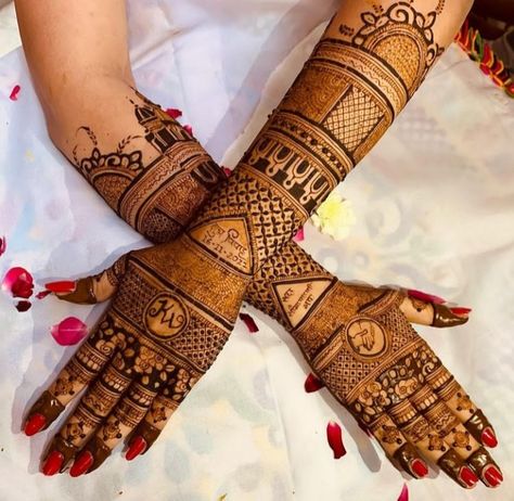 Back Side Bridal Mehendi Design, Angejment Mehndi, Bridal Back Hand Mehndi Design, Back Hand Bridal Mehndi Designs, Lucknow Video, Bride Mahendi, Bride Mehendi, Engagement Mehendi, Mehendi Artist